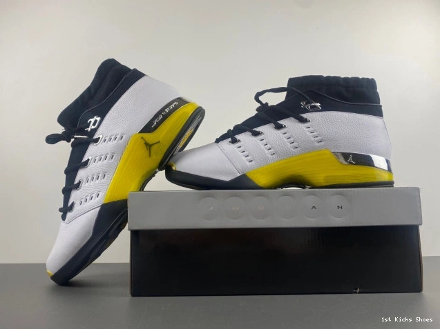 1st Kicks Low 17 Jordan Air Lightning FJ0395-100 0813
